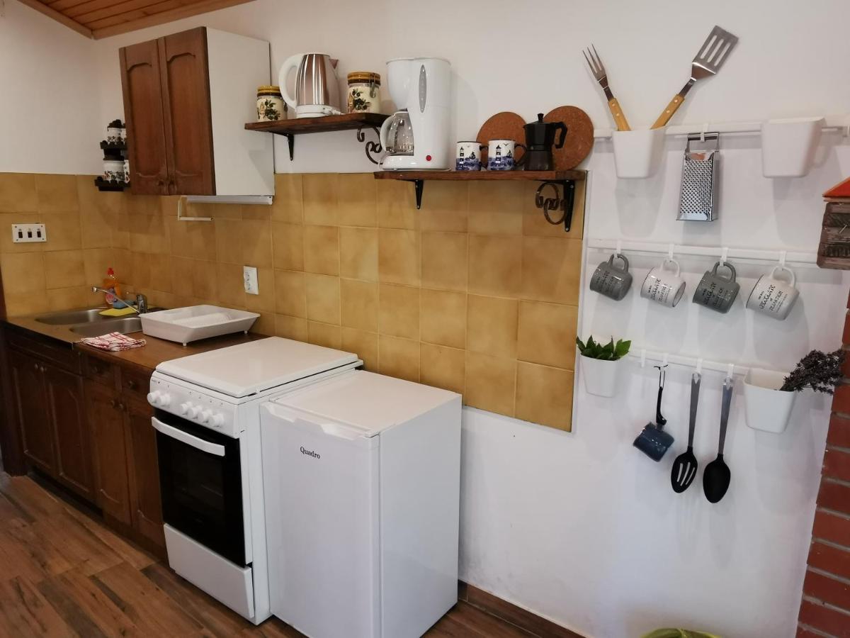 Apartment Kika Ližnjan Εξωτερικό φωτογραφία