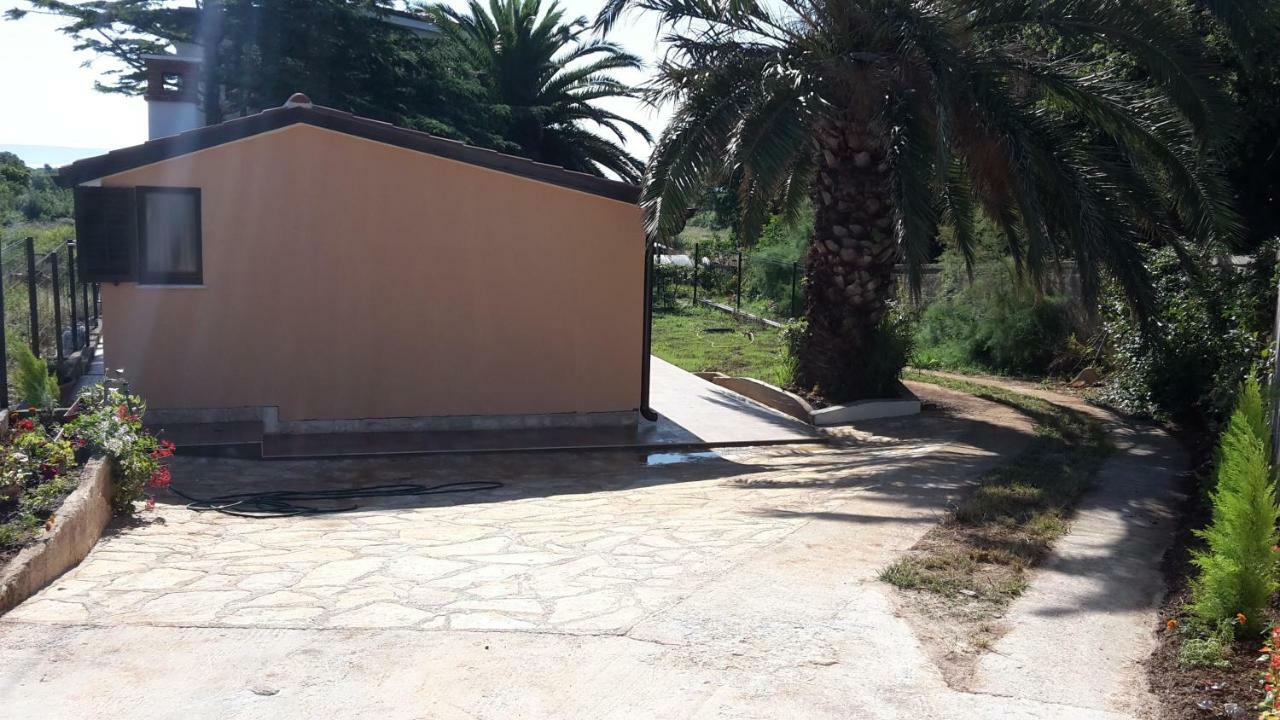 Apartment Kika Ližnjan Εξωτερικό φωτογραφία